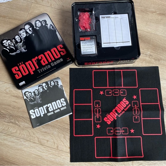 The Sopranos trivia game complete 2004 HBO - Picture 2 of 11